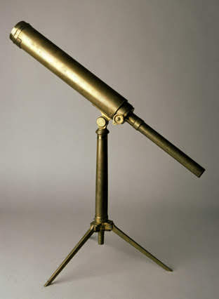 Refracting telescope
